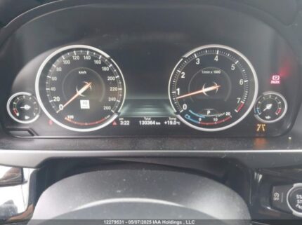 5UXKR0C53J00Y0664 2018 BMW