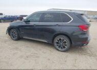 5UXKR0C53J00Y0664 2018 BMW