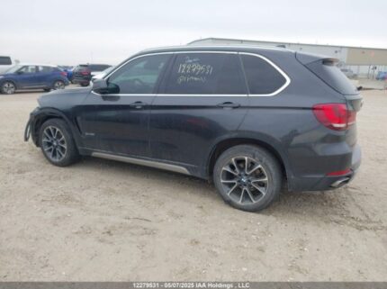 5UXKR0C53J00Y0664 2018 BMW