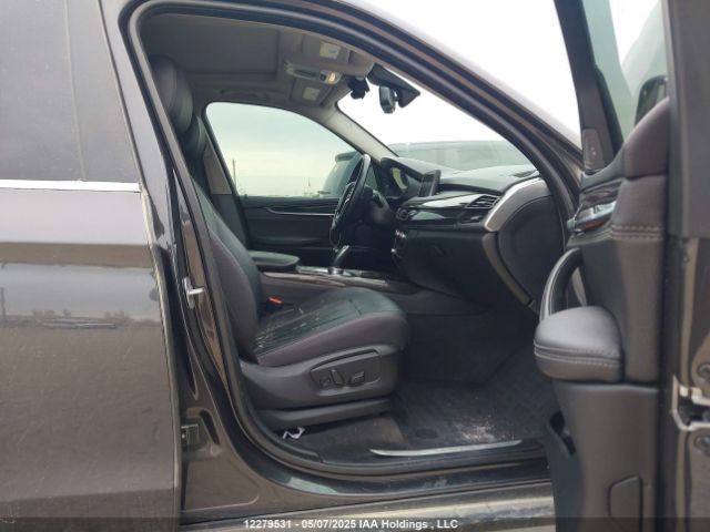 5UXKR0C53J00Y0664 2018 BMW