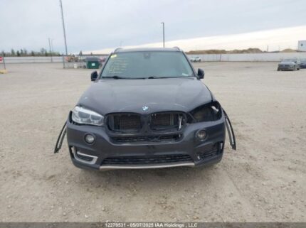 5UXKR0C53J00Y0664 2018 BMW