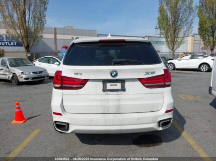 5UXKR0C57J0Y04348 2018 BMW