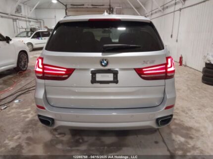 5UXKR0C58J0Y05900 2018 BMW