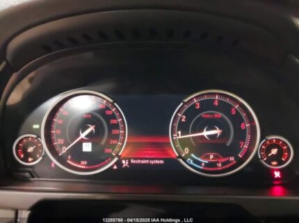 5UXKR0C58J0Y05900 2018 BMW