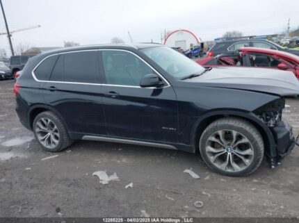 5UXKS4C3XH0U06023 2017 BMW
