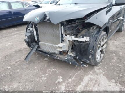 5UXKS4C3XH0U06023 2017 BMW