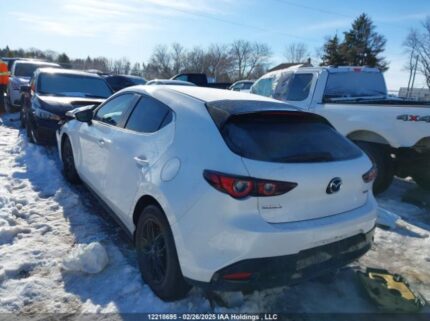 JM1BPAKM7S1766119 2025 MAZDA
