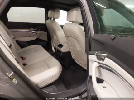 WA1AAAGEXPB014117 2023 AUDI