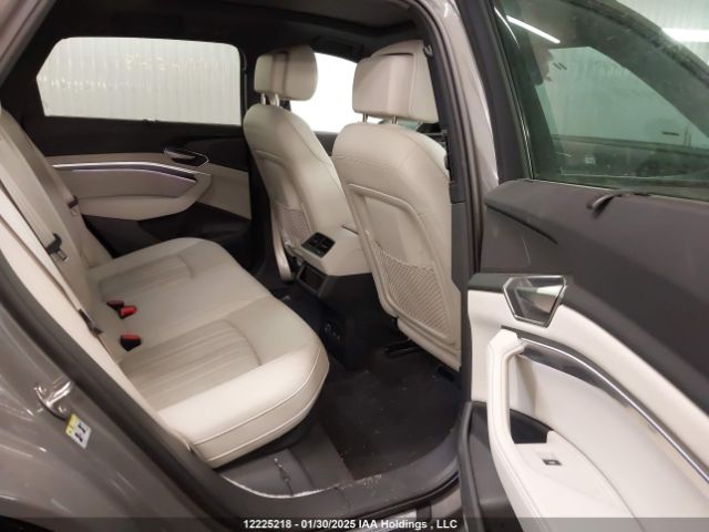 WA1AAAGEXPB014117 2023 AUDI
