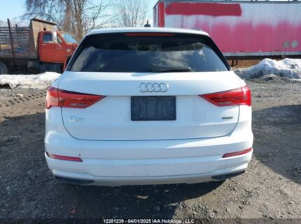 WA1AUCF3XN1063758 2022 AUDI
