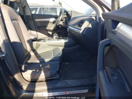 WA1EAAFYXN2071153 2022 AUDI