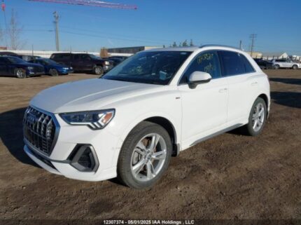 WA1EECF39M1012359 2021 AUDI