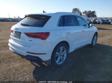 WA1EECF39M1012359 2021 AUDI