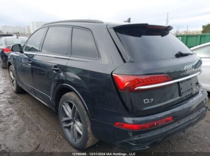 WA1MXAF78MD030587 2021 AUDI