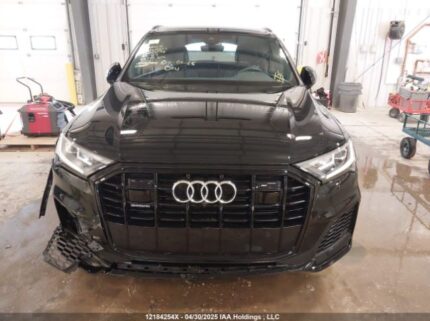 WA1MXBF76ND013598 2022 AUDI