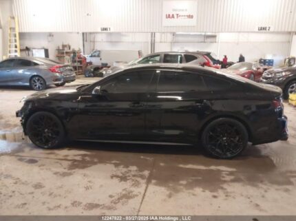 WAUB4CF53JA004523 2018 AUDI