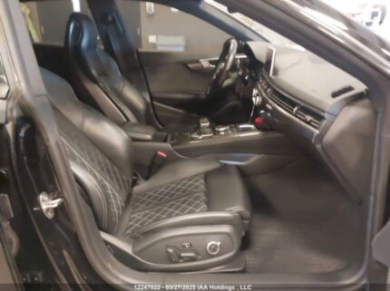 WAUB4CF53JA004523 2018 AUDI