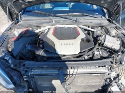 WAUB4CF57JA011135 2018 AUDI