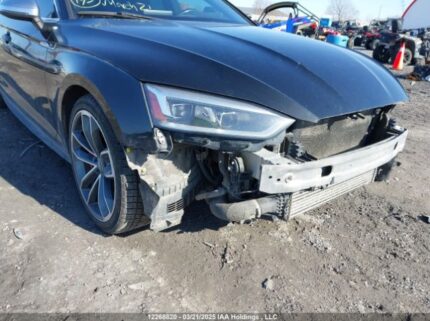 WAUB4CF57JA011135 2018 AUDI