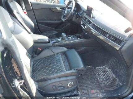 WAUB4CF57JA011135 2018 AUDI