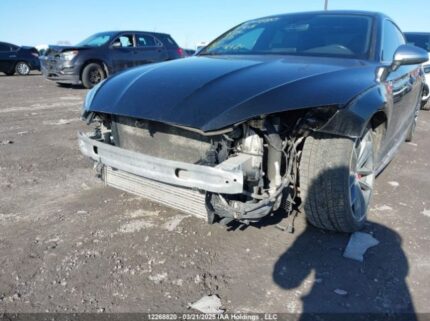 WAUB4CF57JA011135 2018 AUDI