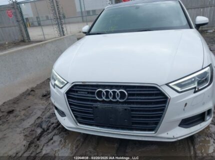 WAUB8GFF0J1068328 2018 AUDI