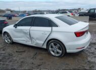 WAUB8GFF0J1068328 2018 AUDI