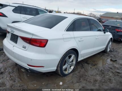 WAUB8GFF0J1068328 2018 AUDI