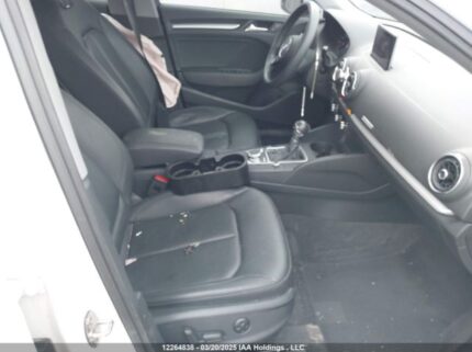WAUB8GFF0J1068328 2018 AUDI