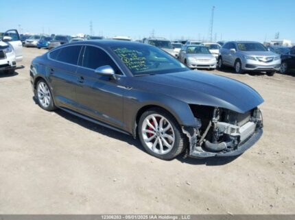 WAUC4CF50JA042571 2018 AUDI