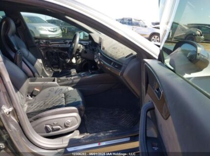 WAUC4CF50JA042571 2018 AUDI