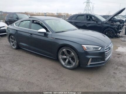 WAUC4CF59JA081854 2018 AUDI
