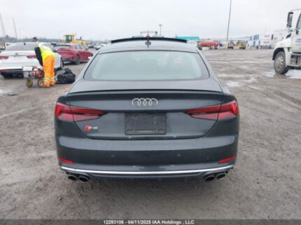 WAUC4CF59JA081854 2018 AUDI