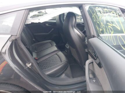 WAUC4CF59JA081854 2018 AUDI