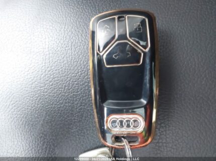 WAUENAF47HN017994 2017 AUDI