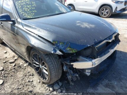 WBA8B7C30HA190221 2017 BMW