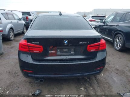 WBA8D9C58JA614483 2018 BMW