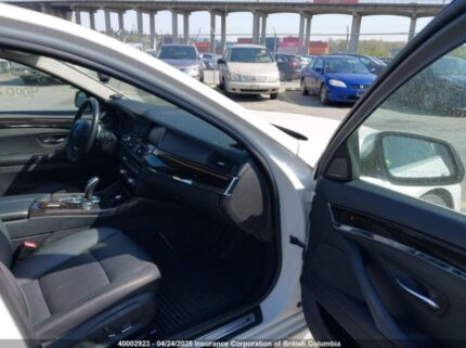 WBAFV3C5XGD678749 2016 BMW