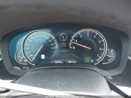 WBAJE7C33HG889347 2017 BMW