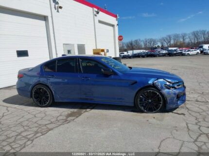 WBS83CH0XPCN39694 2023 BMW