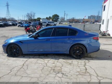 WBS83CH0XPCN39694 2023 BMW