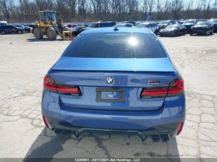 WBS83CH0XPCN39694 2023 BMW