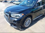 WBXHT3C37J5K25198 2018 BMW