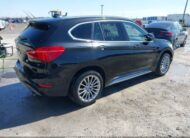 WBXHT3C37J5K25198 2018 BMW