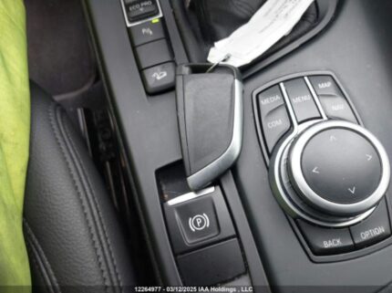 WBXYJ1C0XL5R78422 2020 BMW
