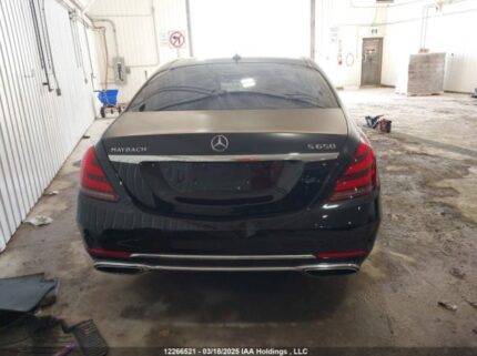 WDDUX8AB8JA419579 2018 MERCEDES-BENZ