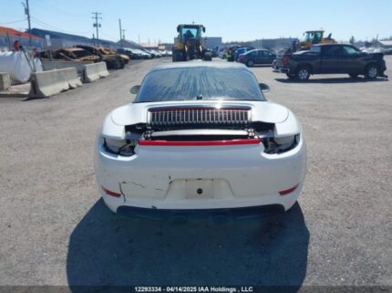 WP0BB2A90JS134783 2018 PORSCHE
