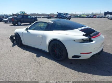WP0BB2A90JS134783 2018 PORSCHE