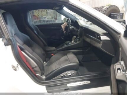 WP0BB2A90JS134783 2018 PORSCHE