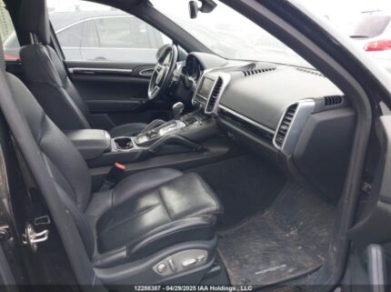 WP1AA2A23GKA13996 2016 PORSCHE